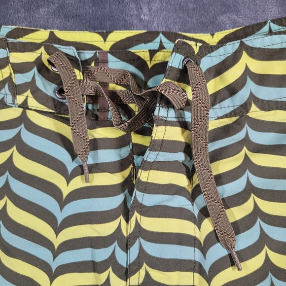 Patagonia Swimming Trunks Mens 34x9 Multi-Colored Geometric Board Shorts - Picture 2 of 8